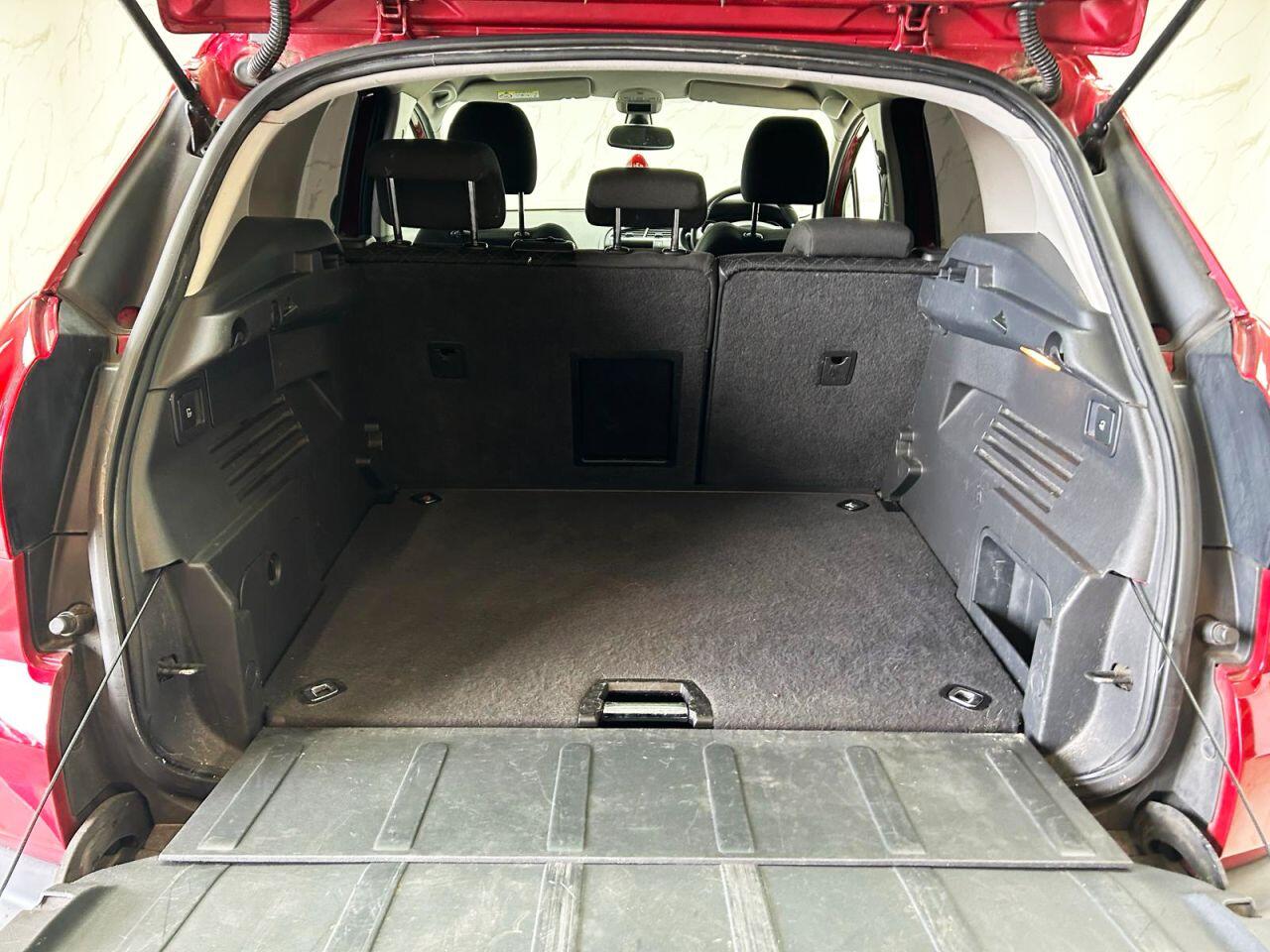 Peugeot 3008 view 19