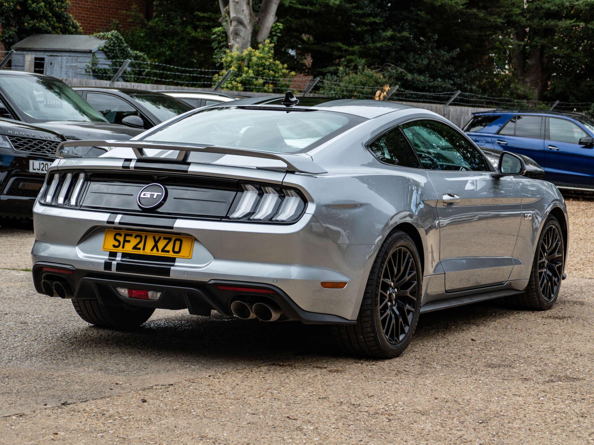 Ford Mustang view 21