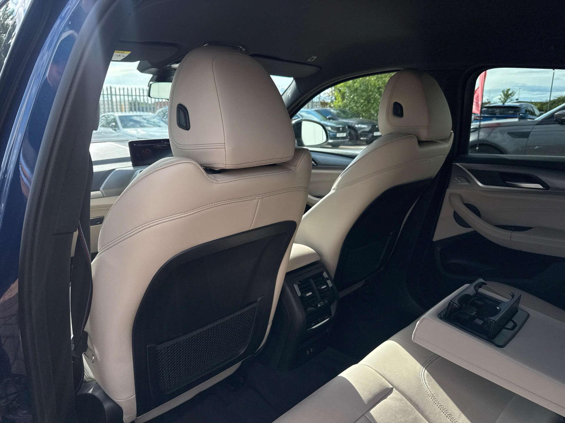 BMW X4 view 38