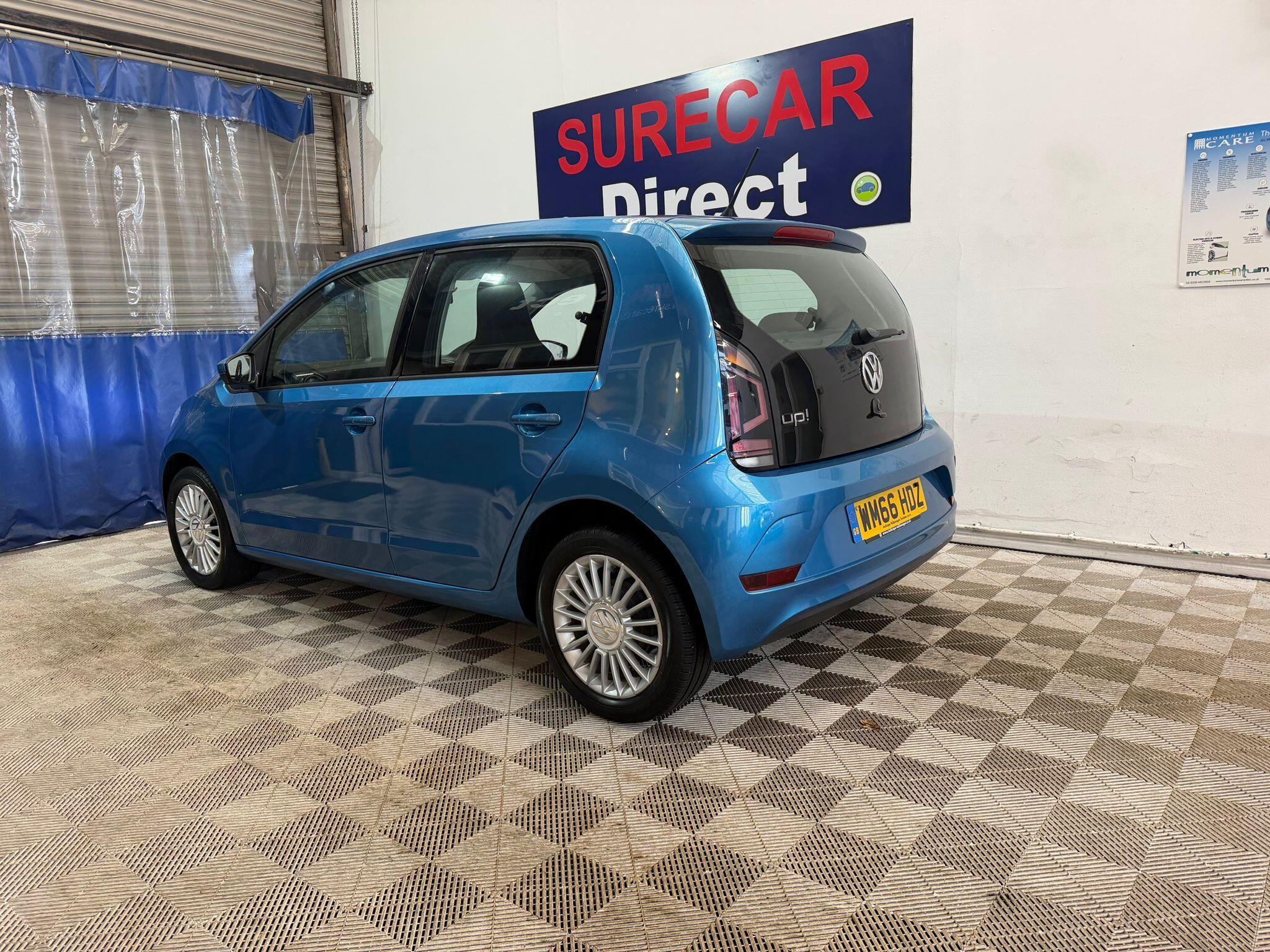 Volkswagen Up! view 12
