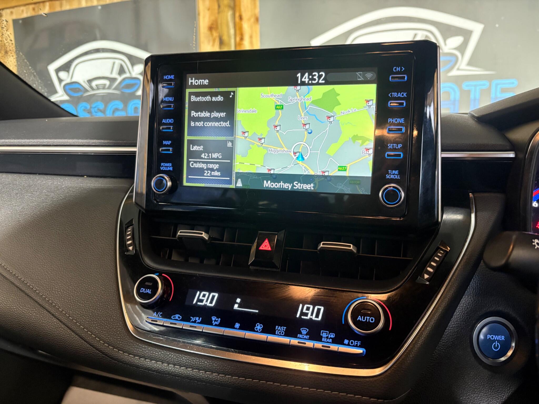 Toyota Corolla view 27