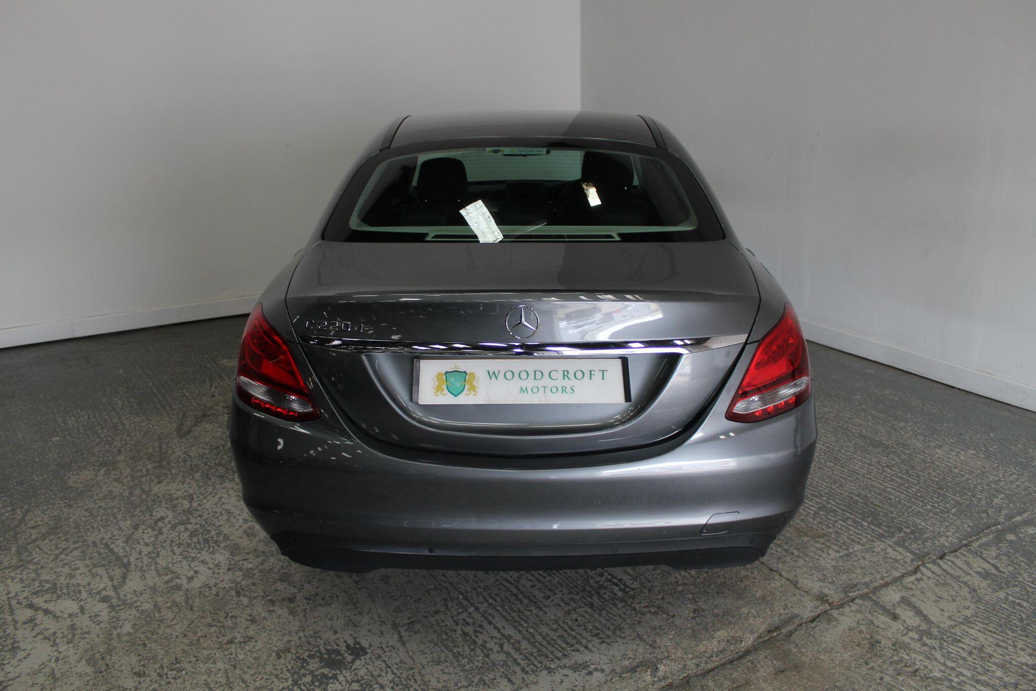 Mercedes-Benz C-Class view 14