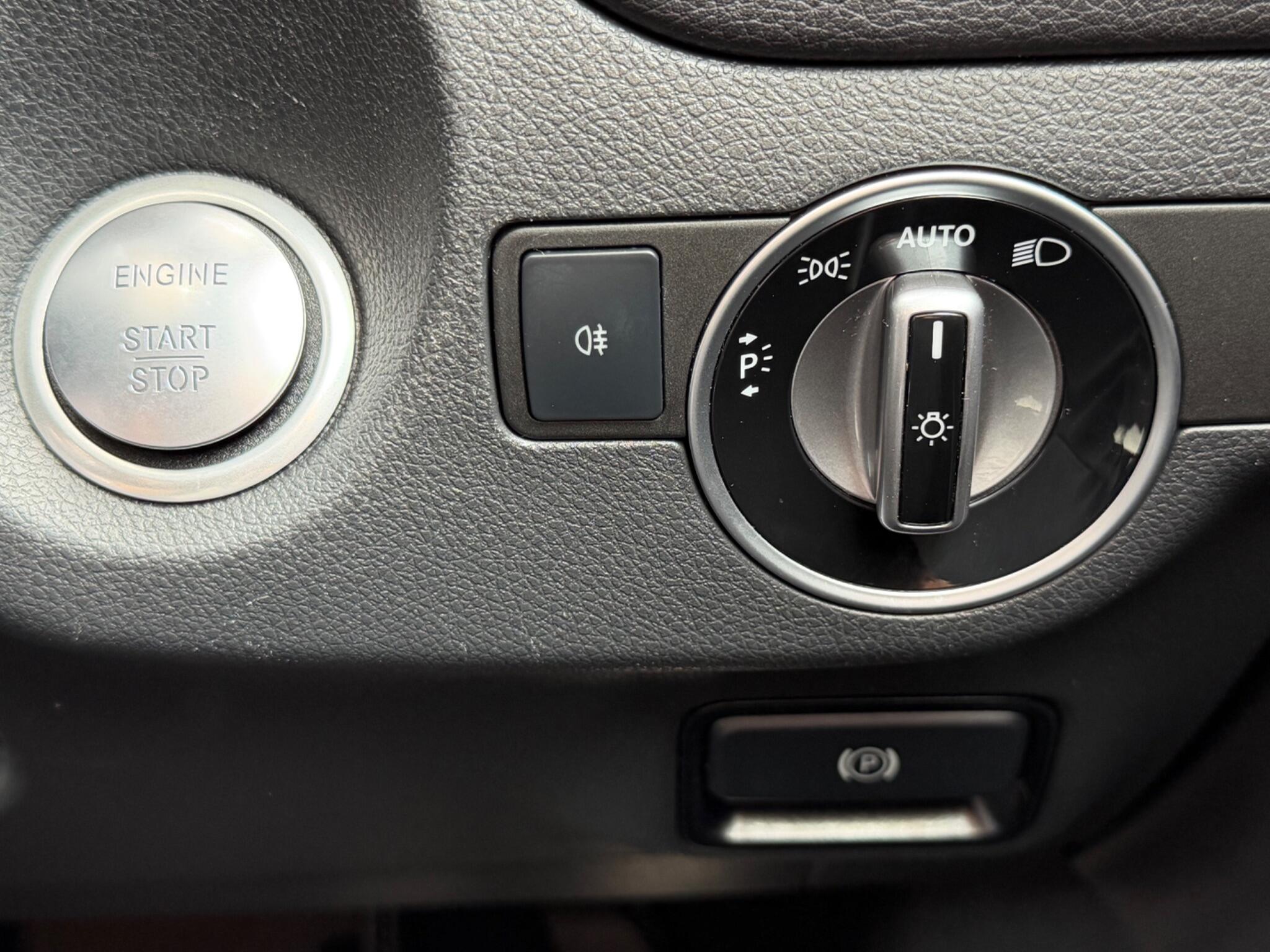 Mercedes-Benz Cla view 47