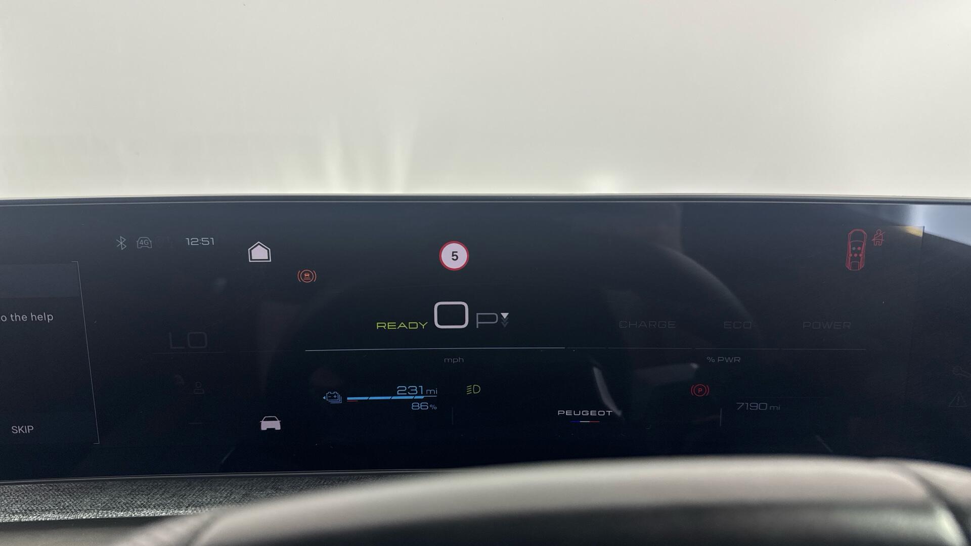 Peugeot 3008 view 13