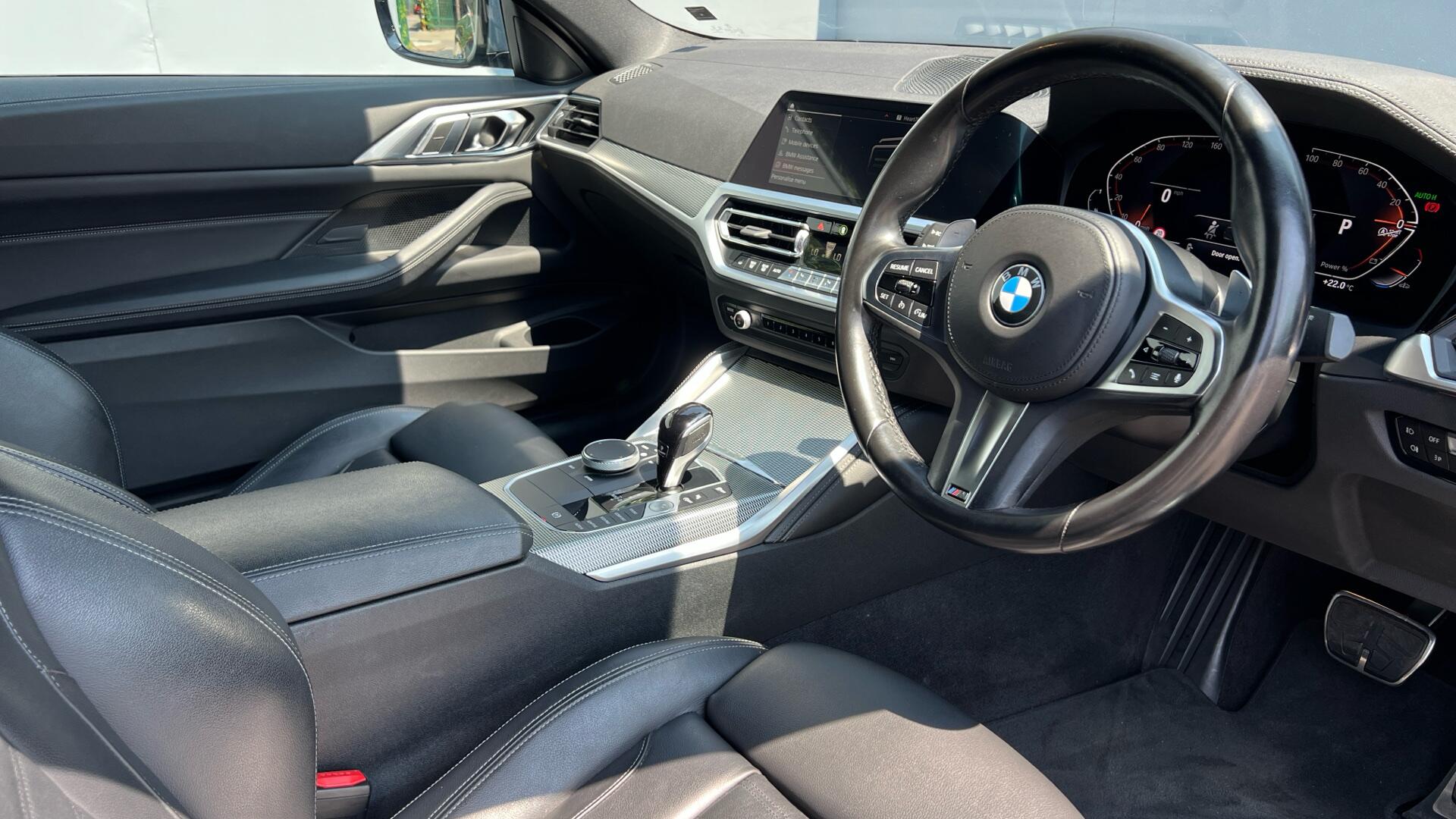 BMW 4 Series view 6