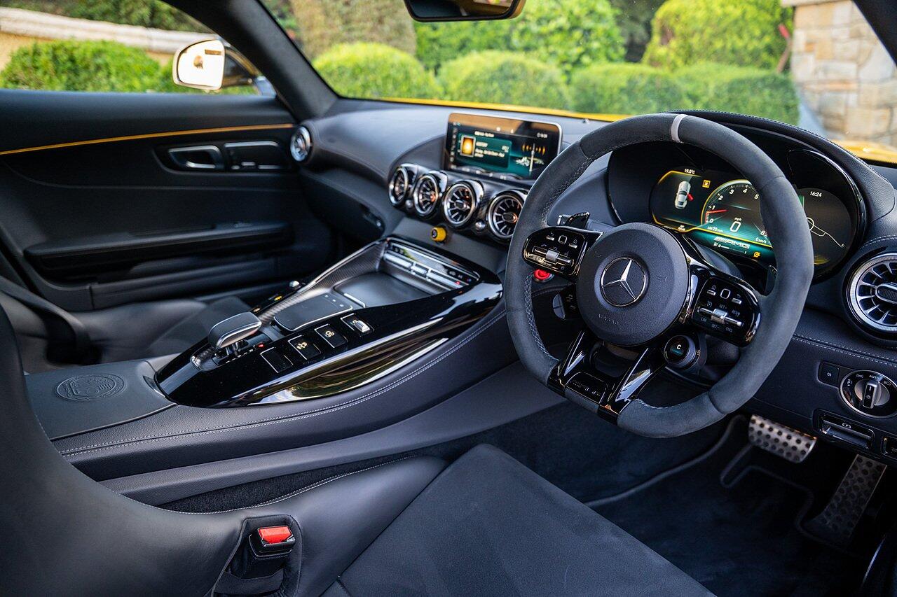 Mercedes-Benz Amg GT view 57