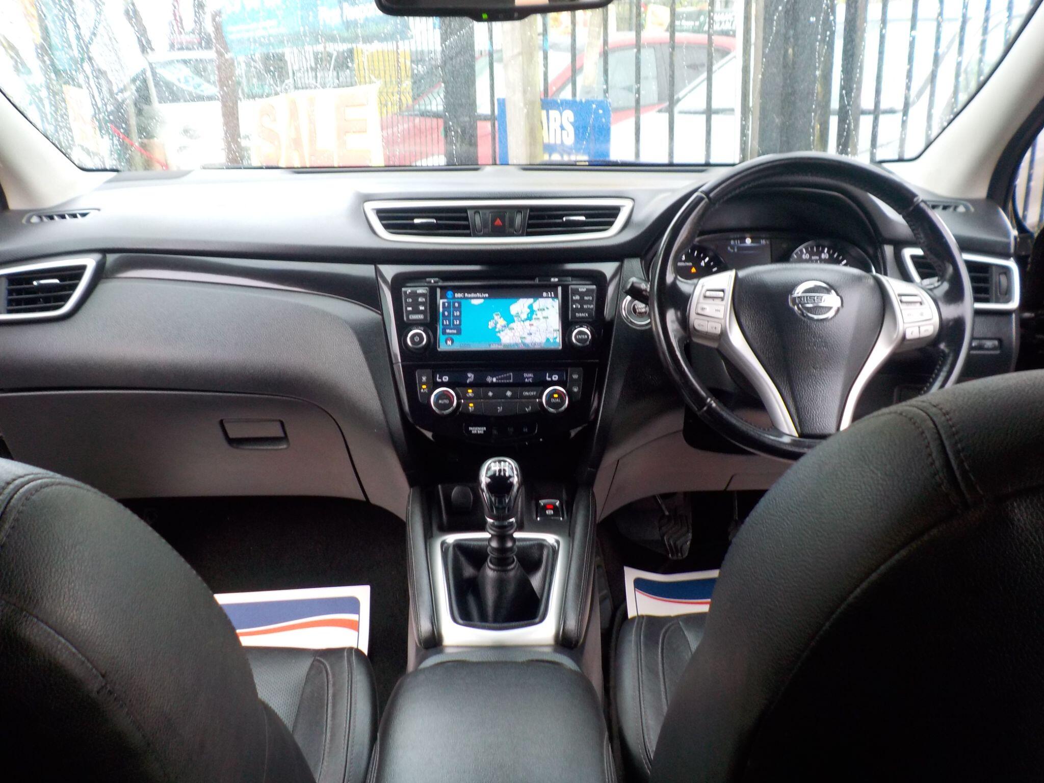 Nissan Qashqai 1.5 dCi Tekna 2WD Euro 6 (s/s) 5dr