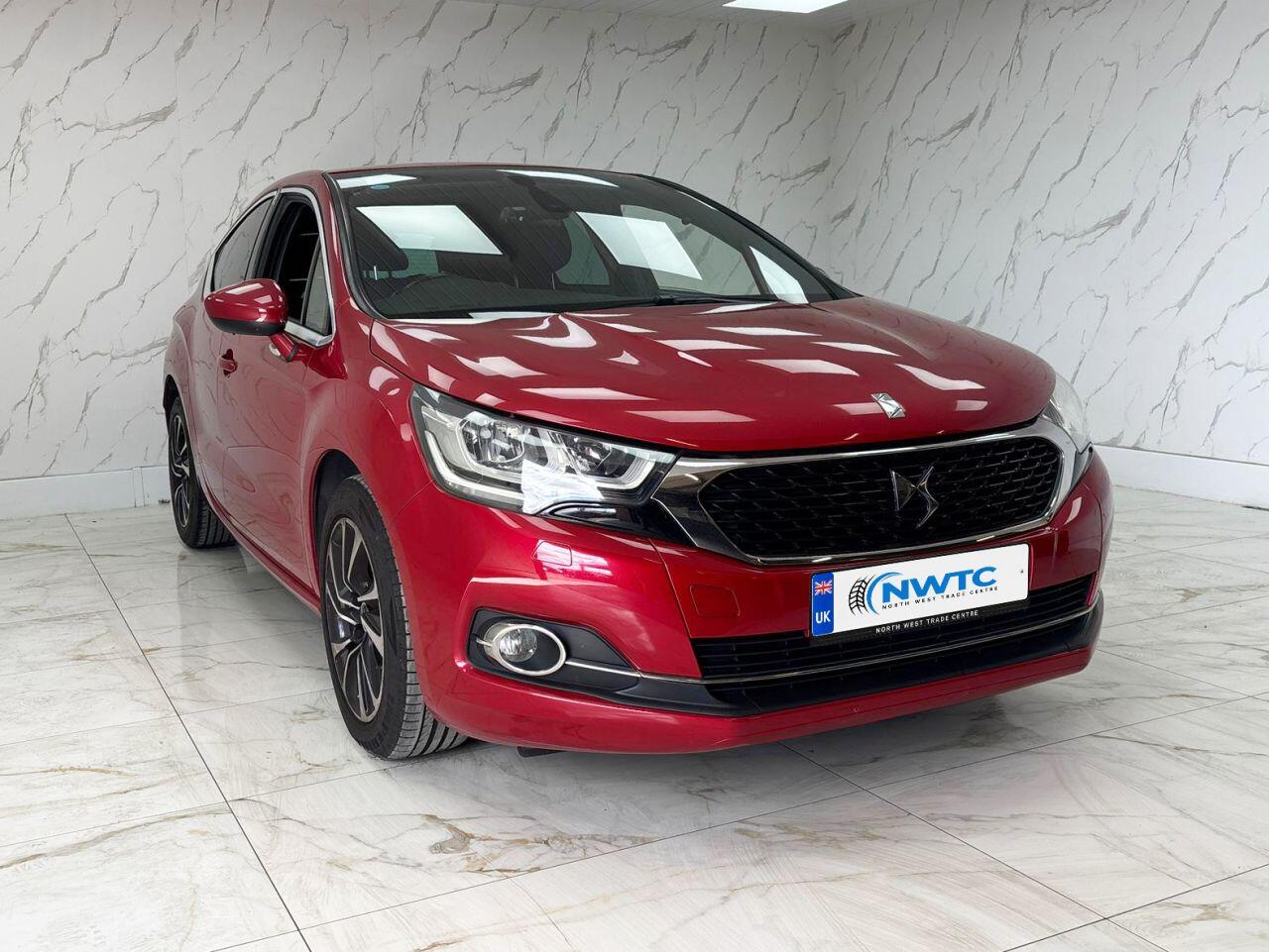 DS Automobiles DS 4 view 4