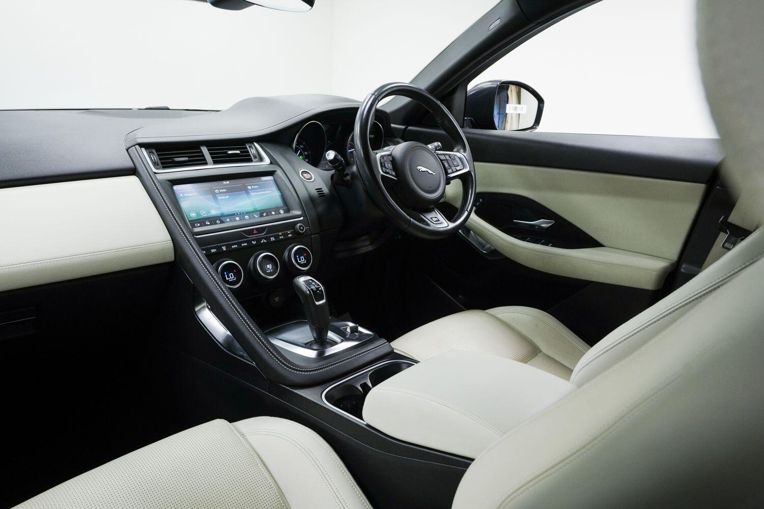 Jaguar E-Pace view 23