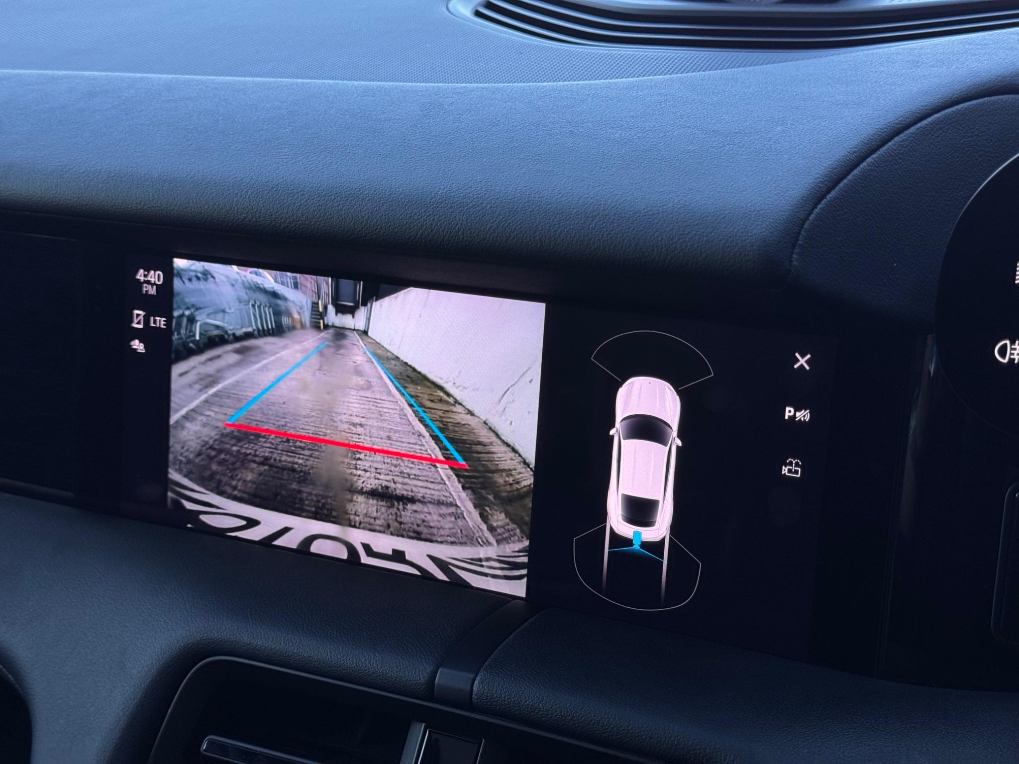 Porsche Taycan view 32