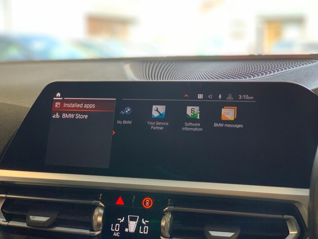 BMW 3 Series view 45