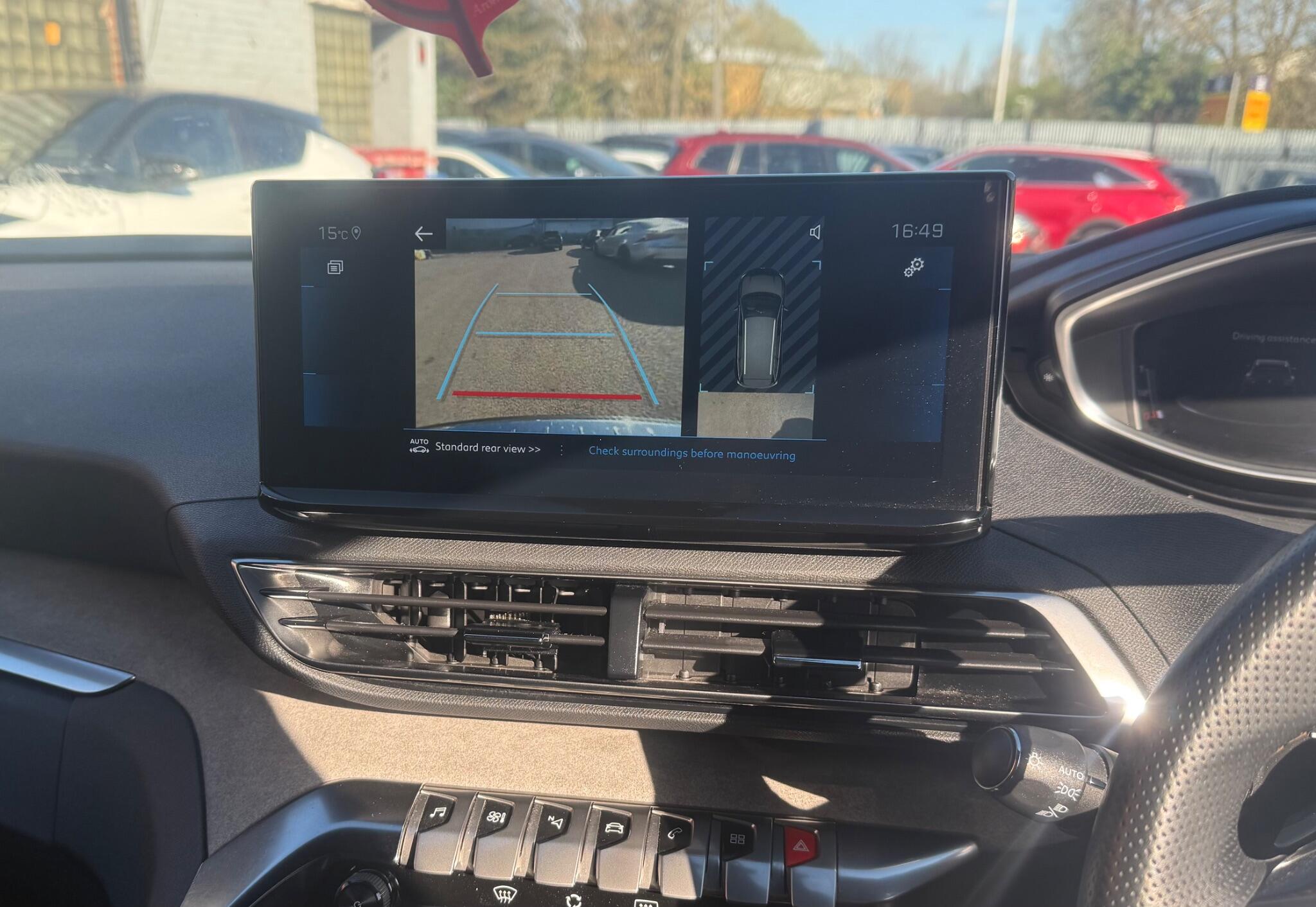 Peugeot 5008 view 27