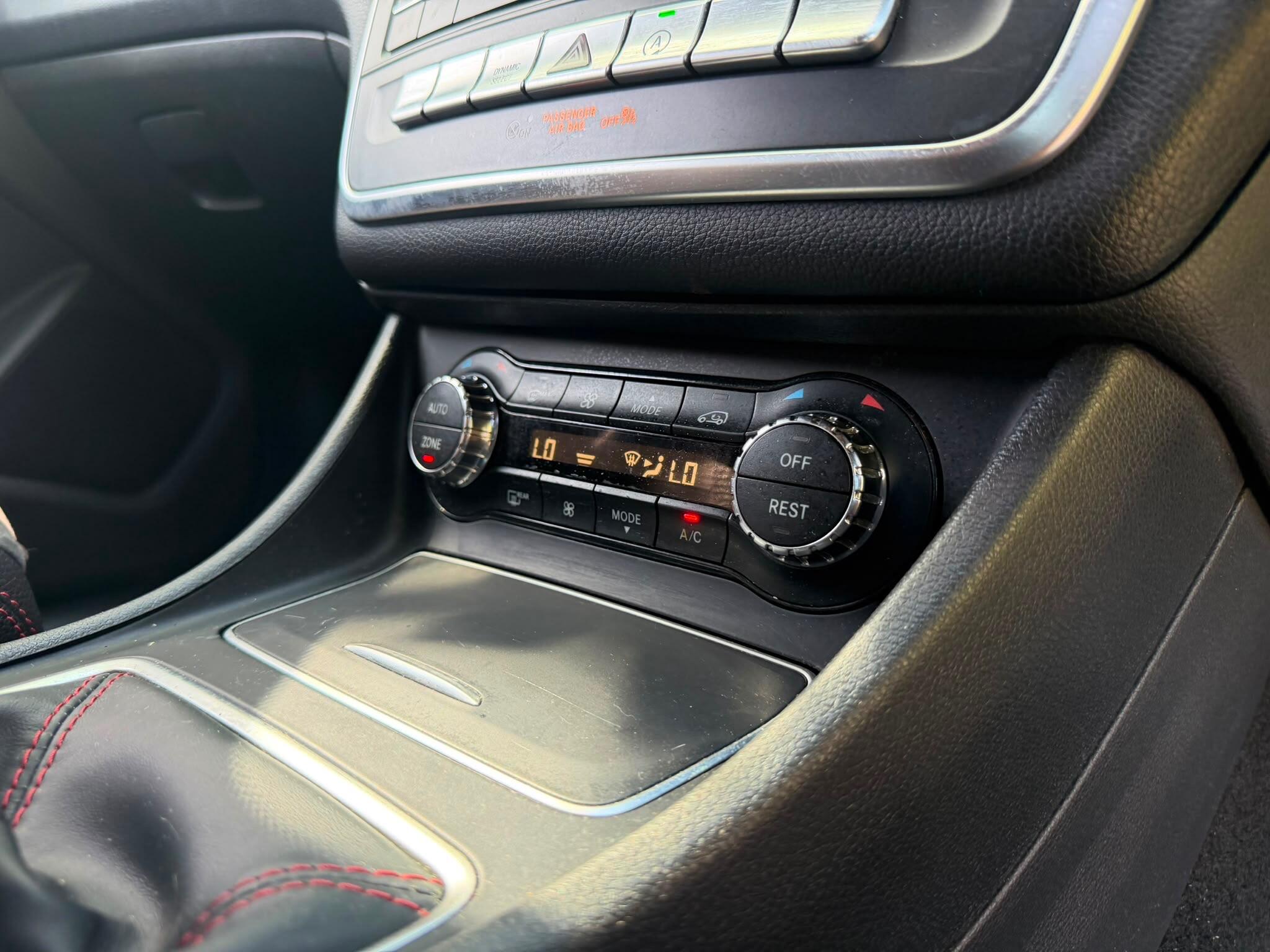 Mercedes-Benz Cla view 20