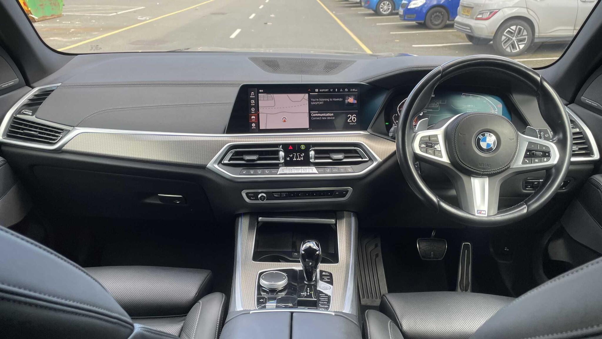 BMW X5 view 4