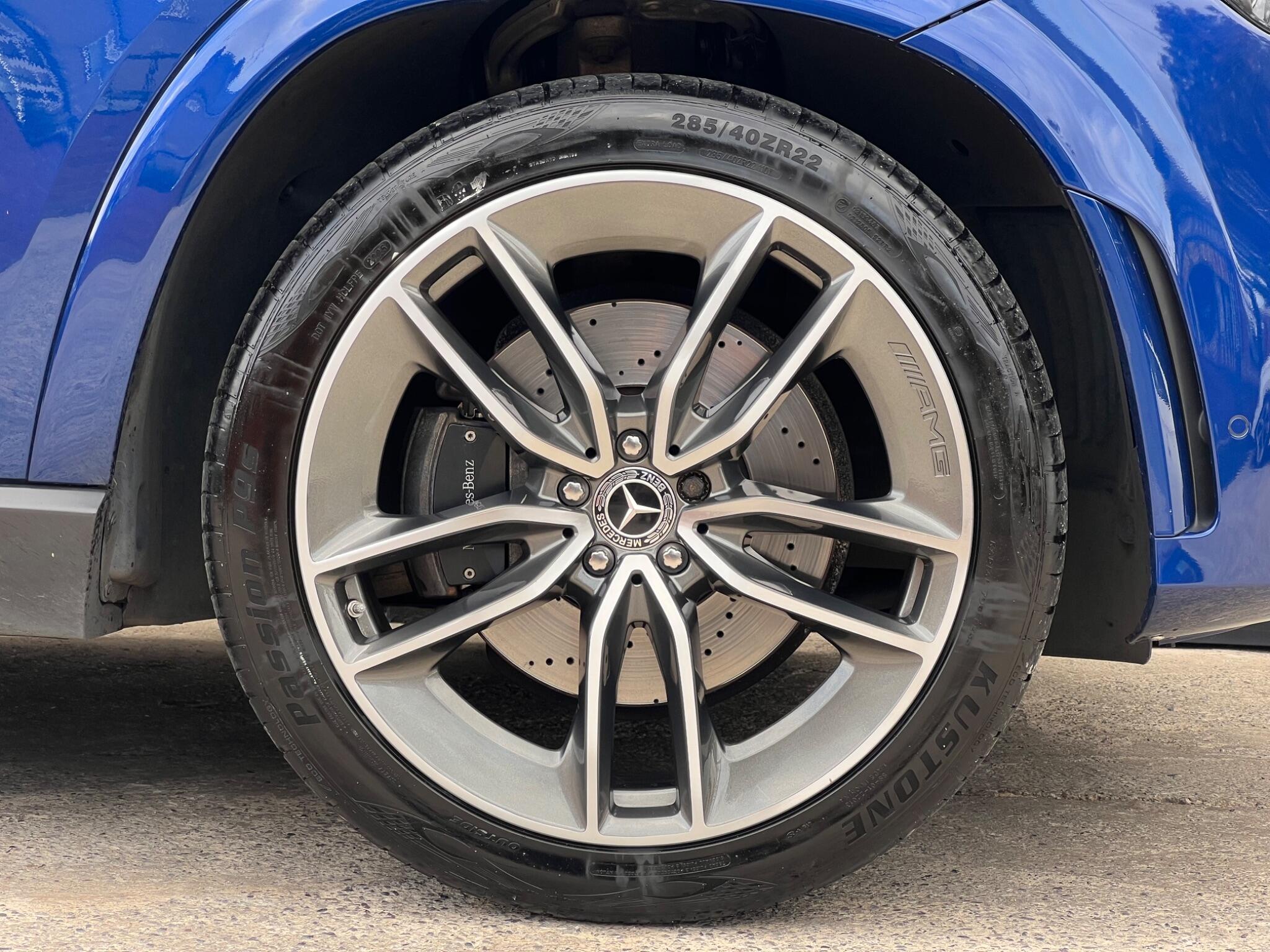 Mercedes-Benz GLE view 9