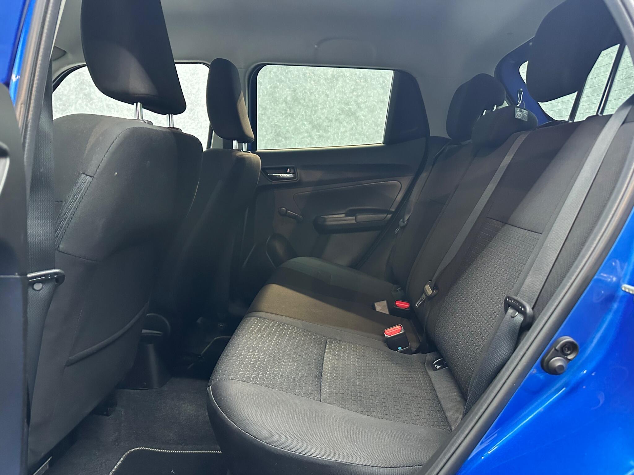Suzuki Swift view 6