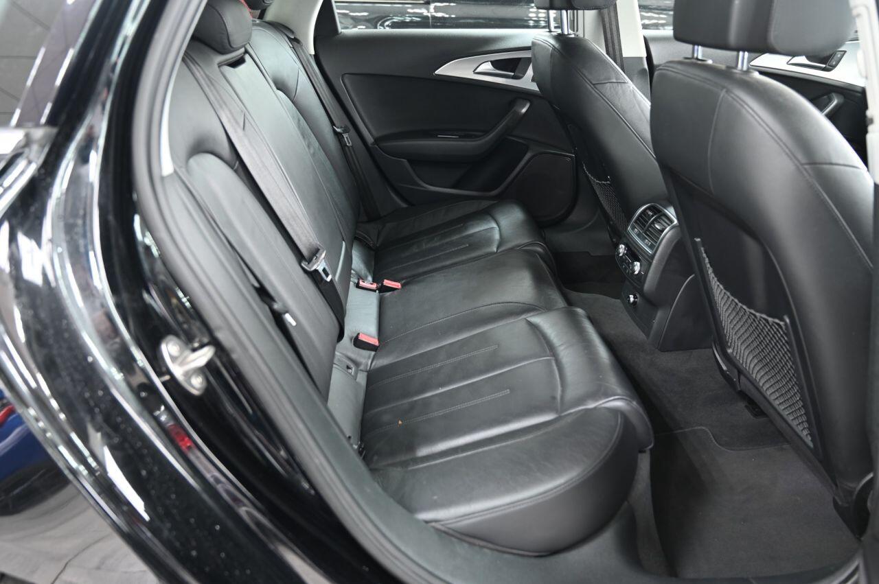 Audi A6 Avant view 16