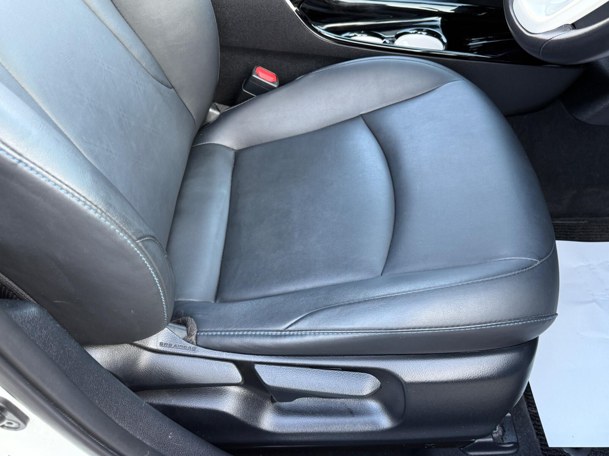 Toyota Prius - Image 37