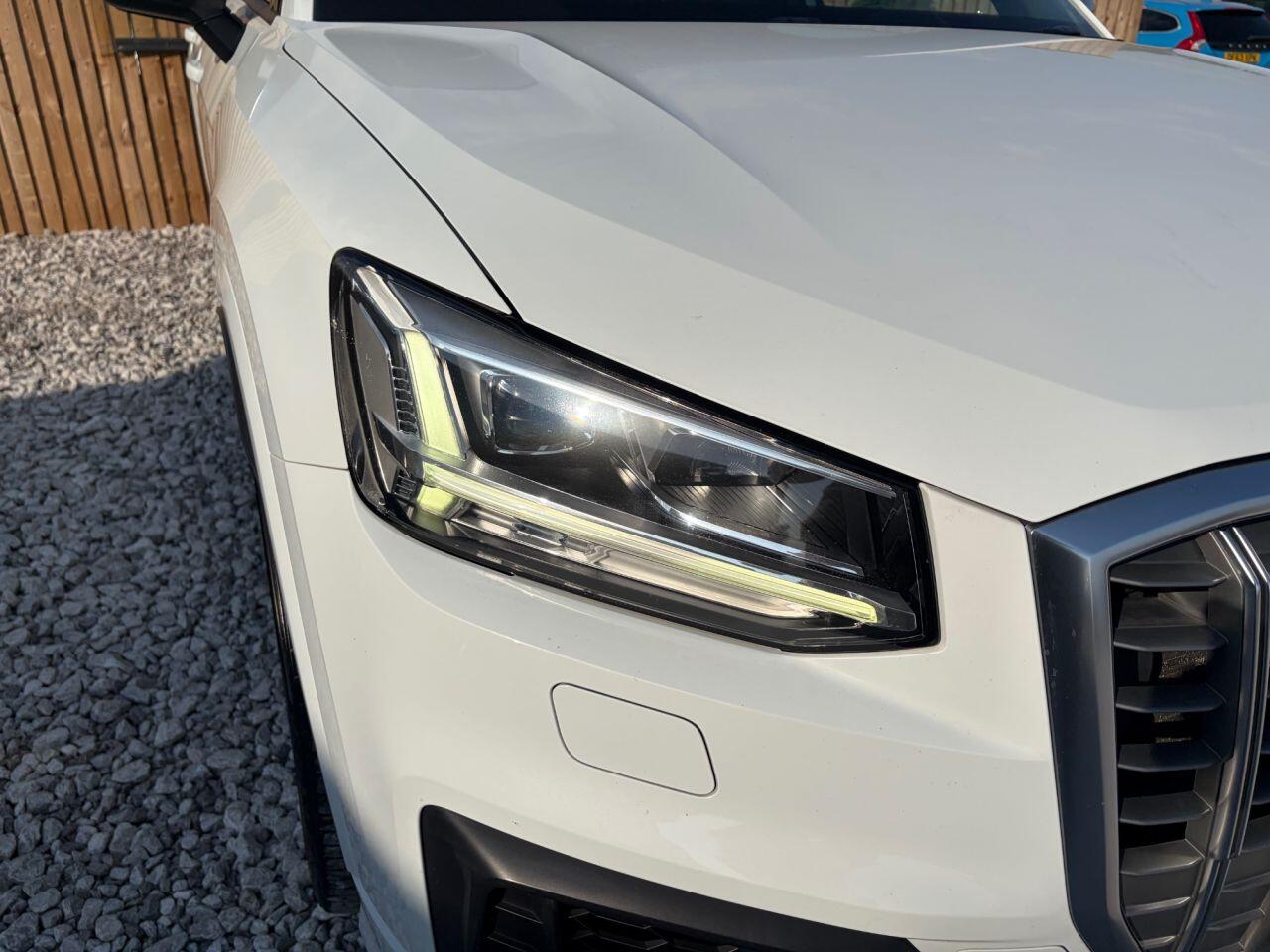 Audi SQ2 view 7