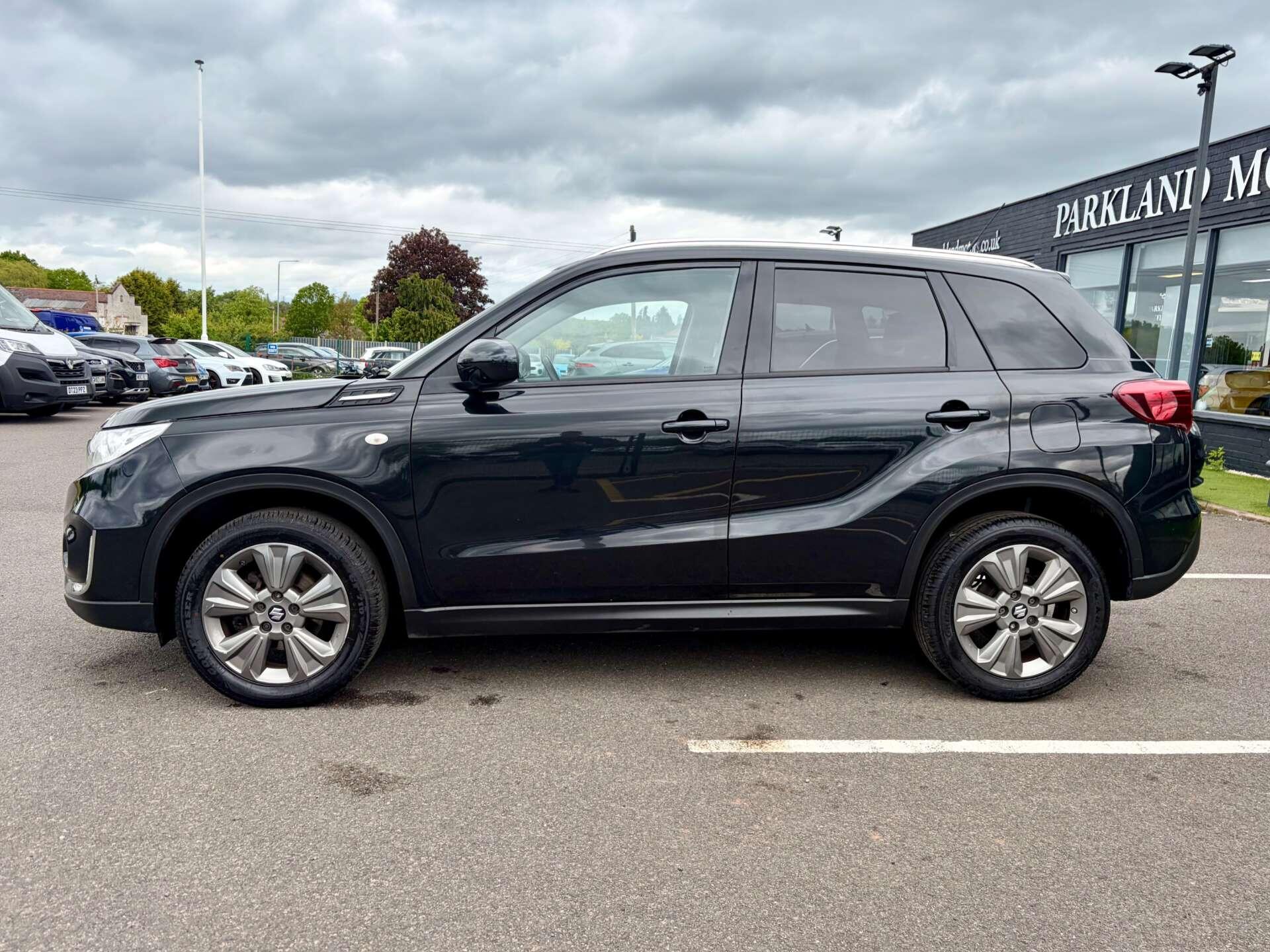 Suzuki Vitara view 5
