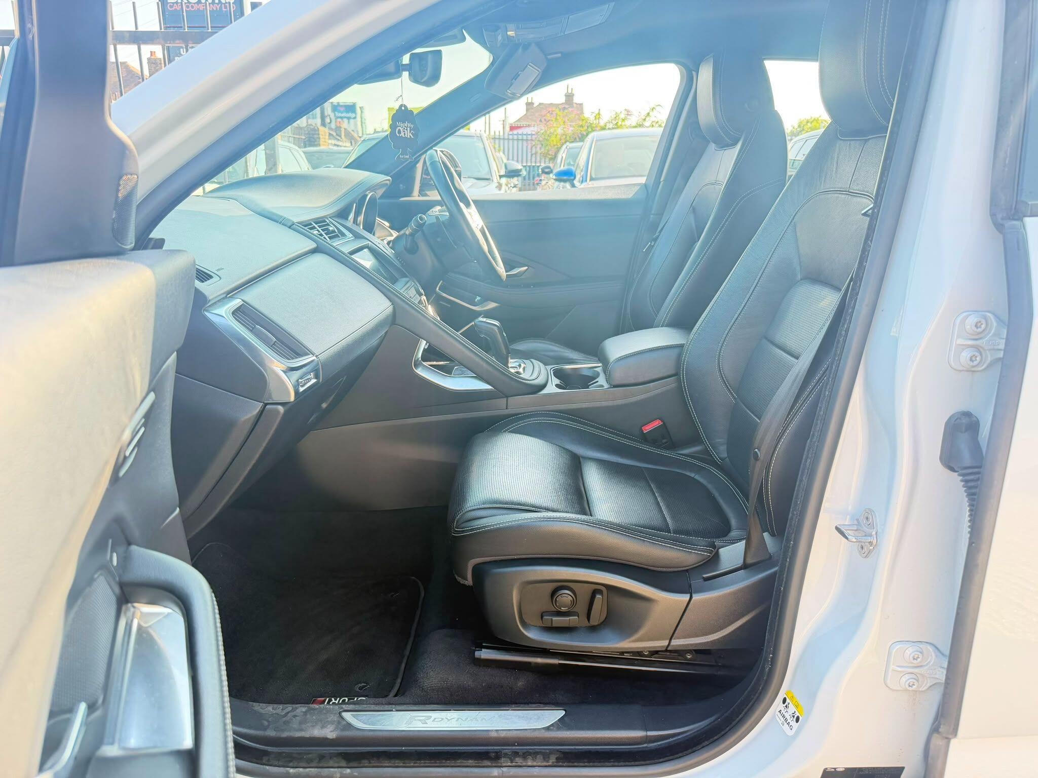 Jaguar E-Pace view 17