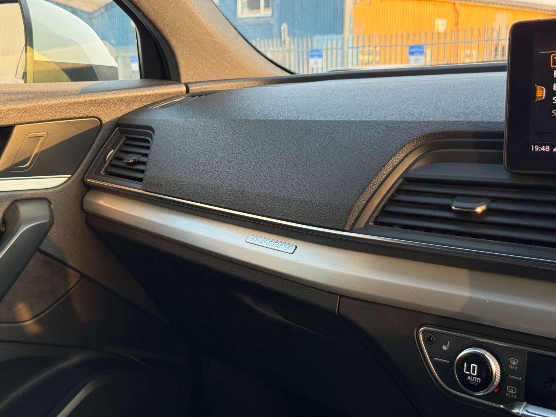 Audi Q5 view 62