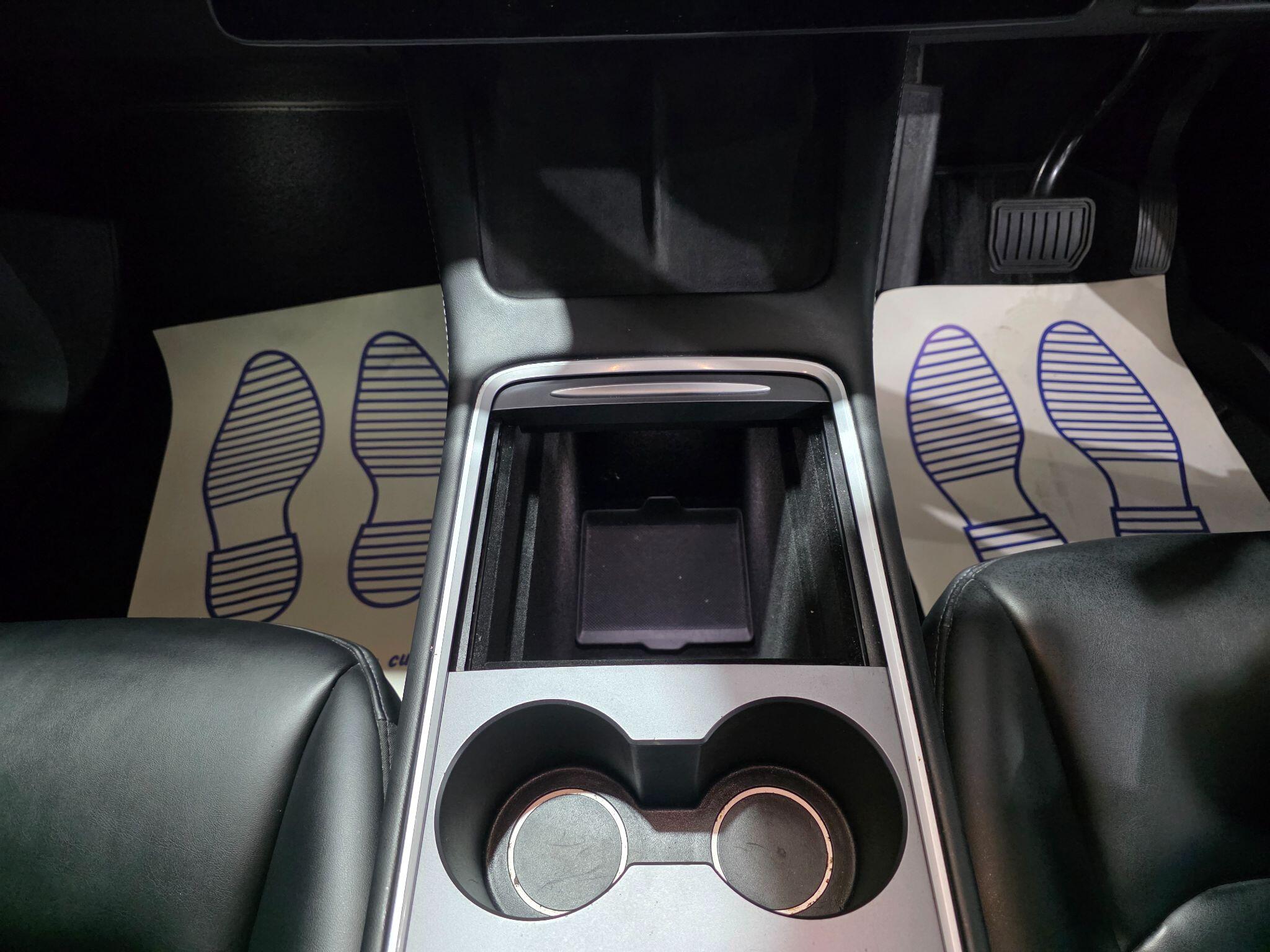 Tesla Model Y view 22