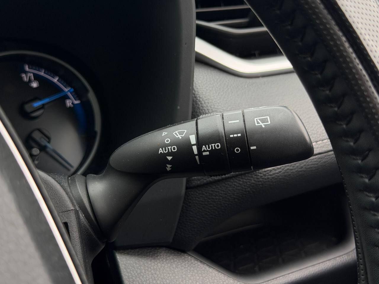 Toyota RAV4 view 18