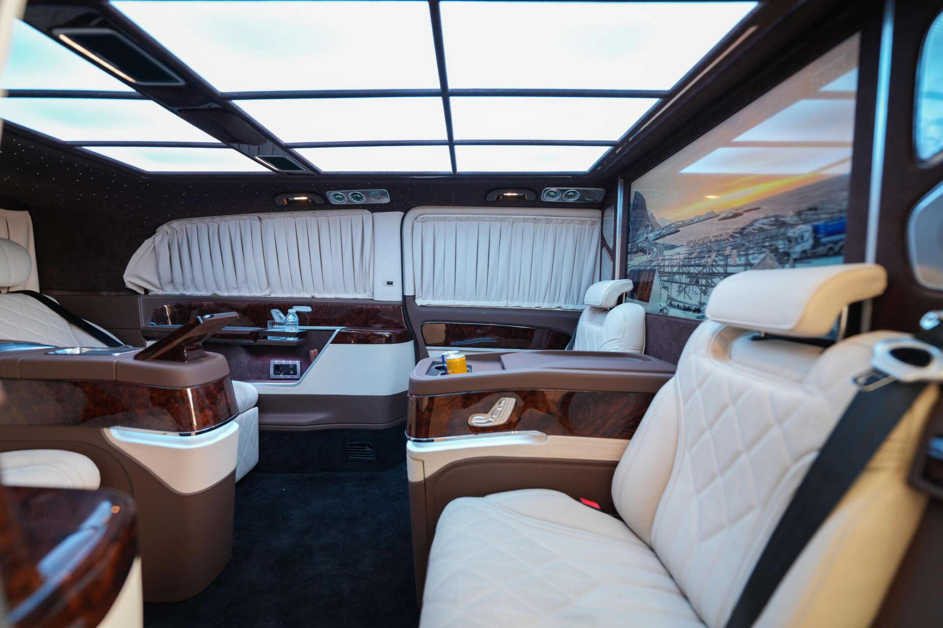 Mercedes-Benz V Class view 22