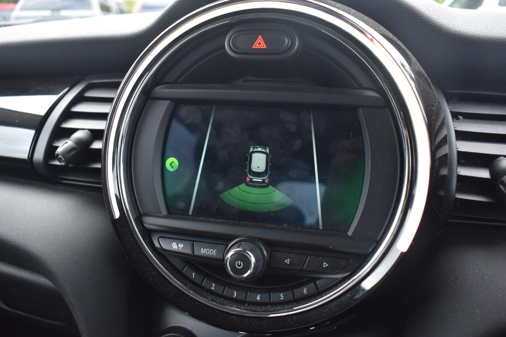 Hatch - 1.5 Cooper Euro 6 (s/s) 5dr - Image 16