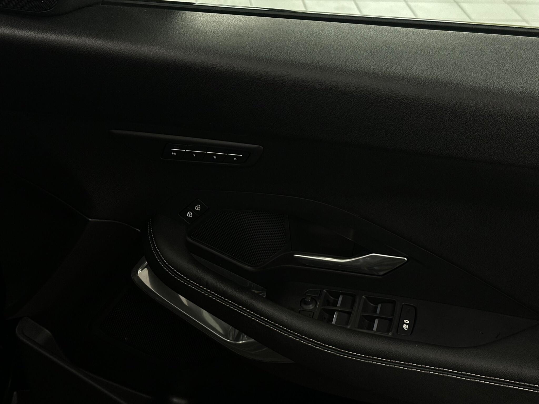 Jaguar E-Pace view 20