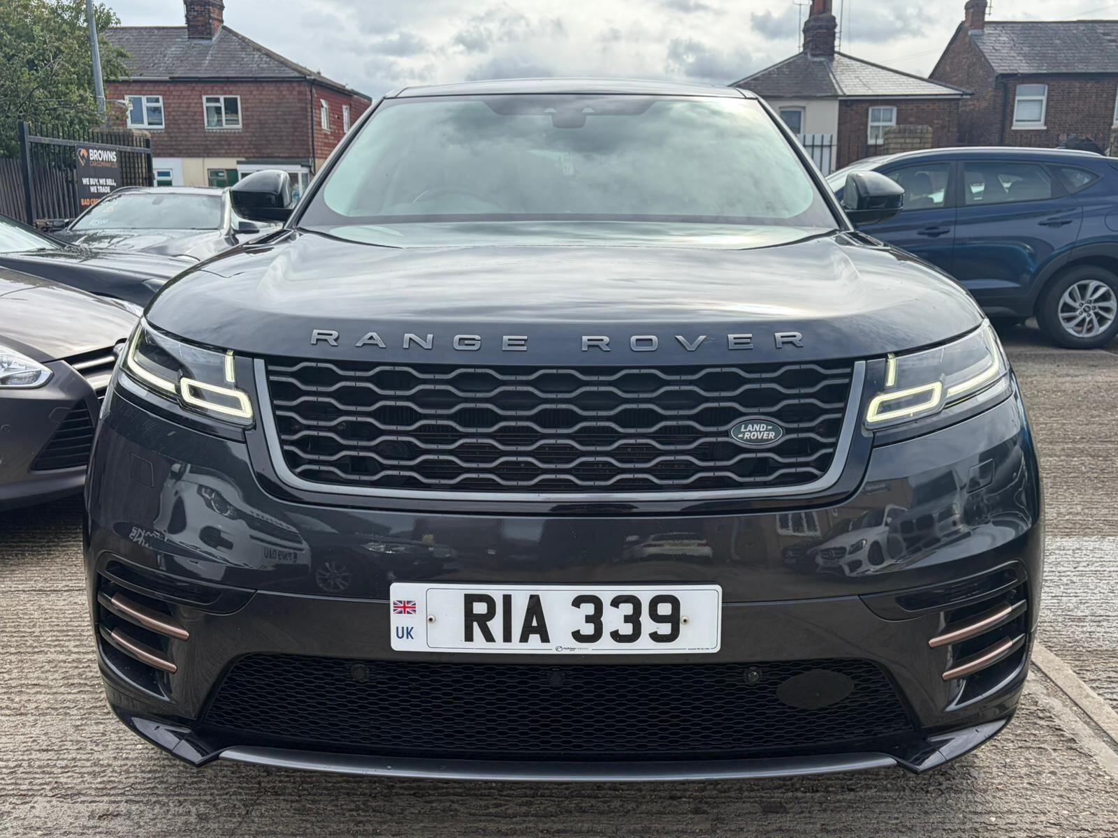 Land Rover Range Rover Velar view 2