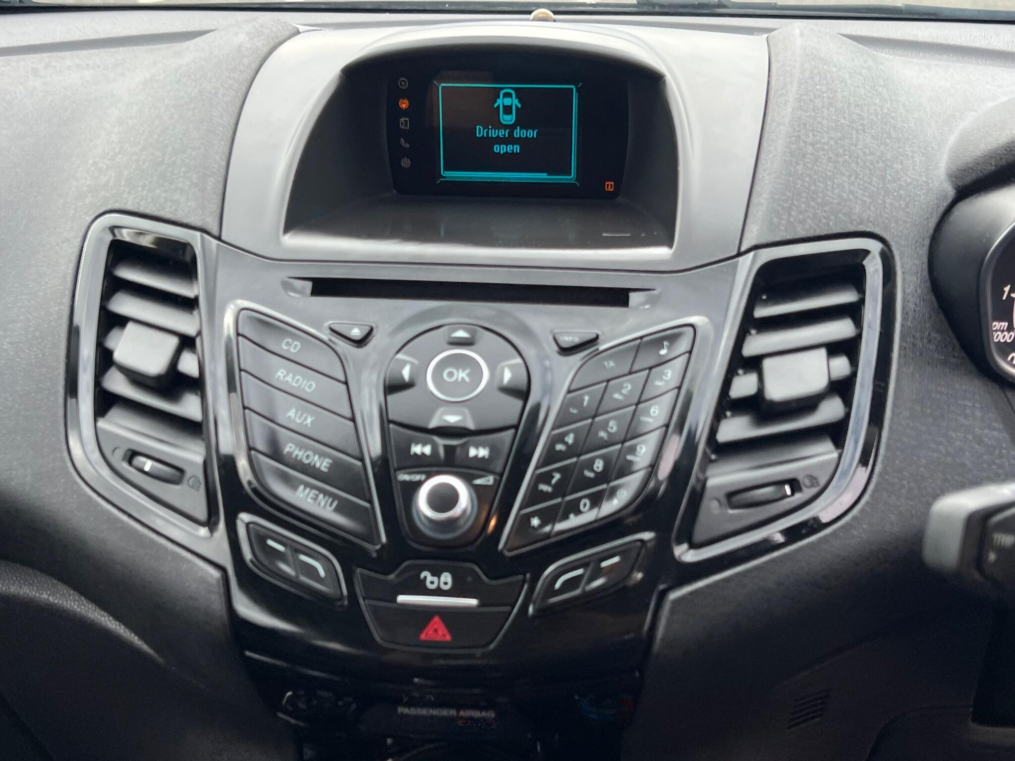 Ford Fiesta view 21