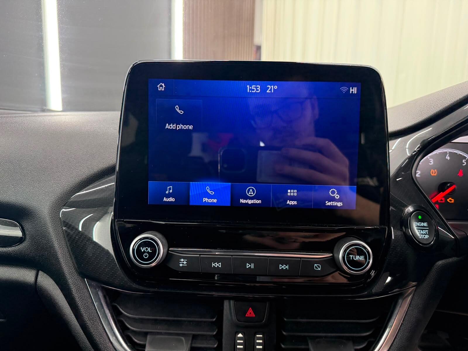 Ford Fiesta view 39