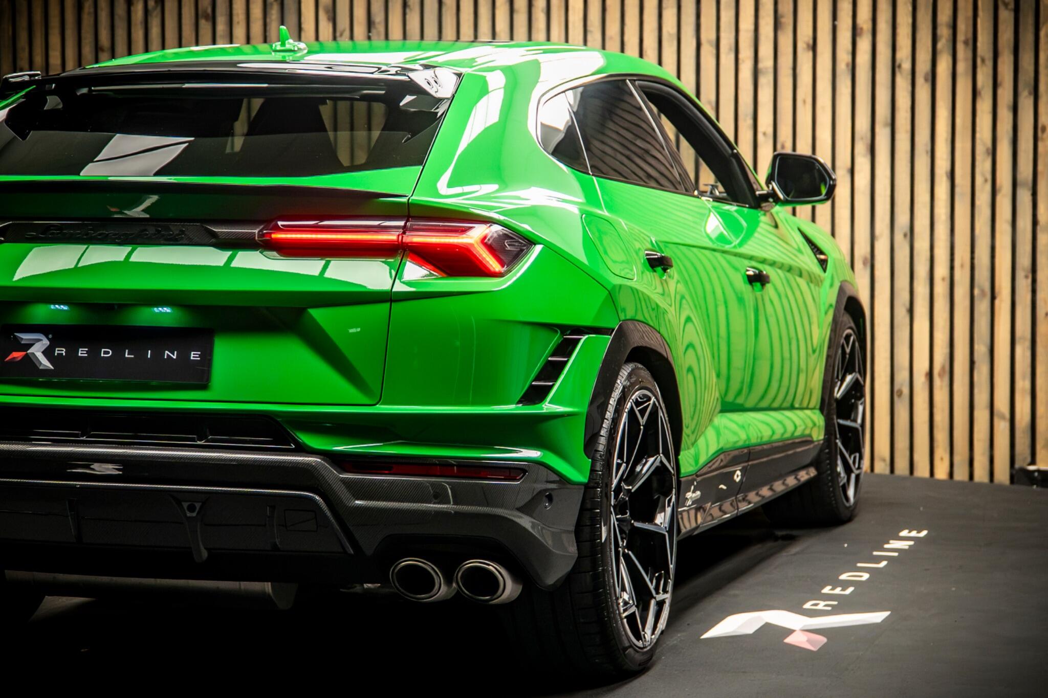 Lamborghini Urus view 21