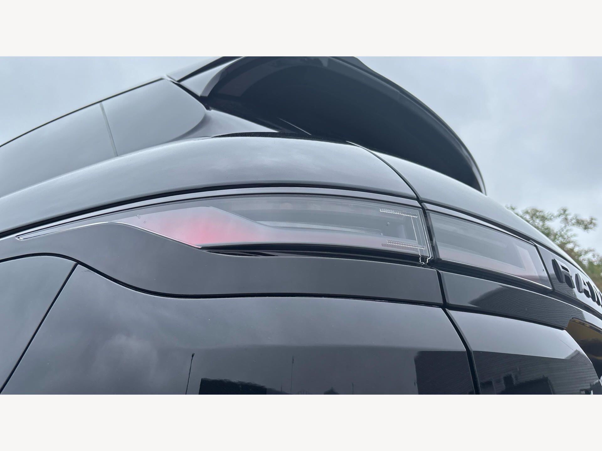 Land Rover Range Rover Evoque view 23