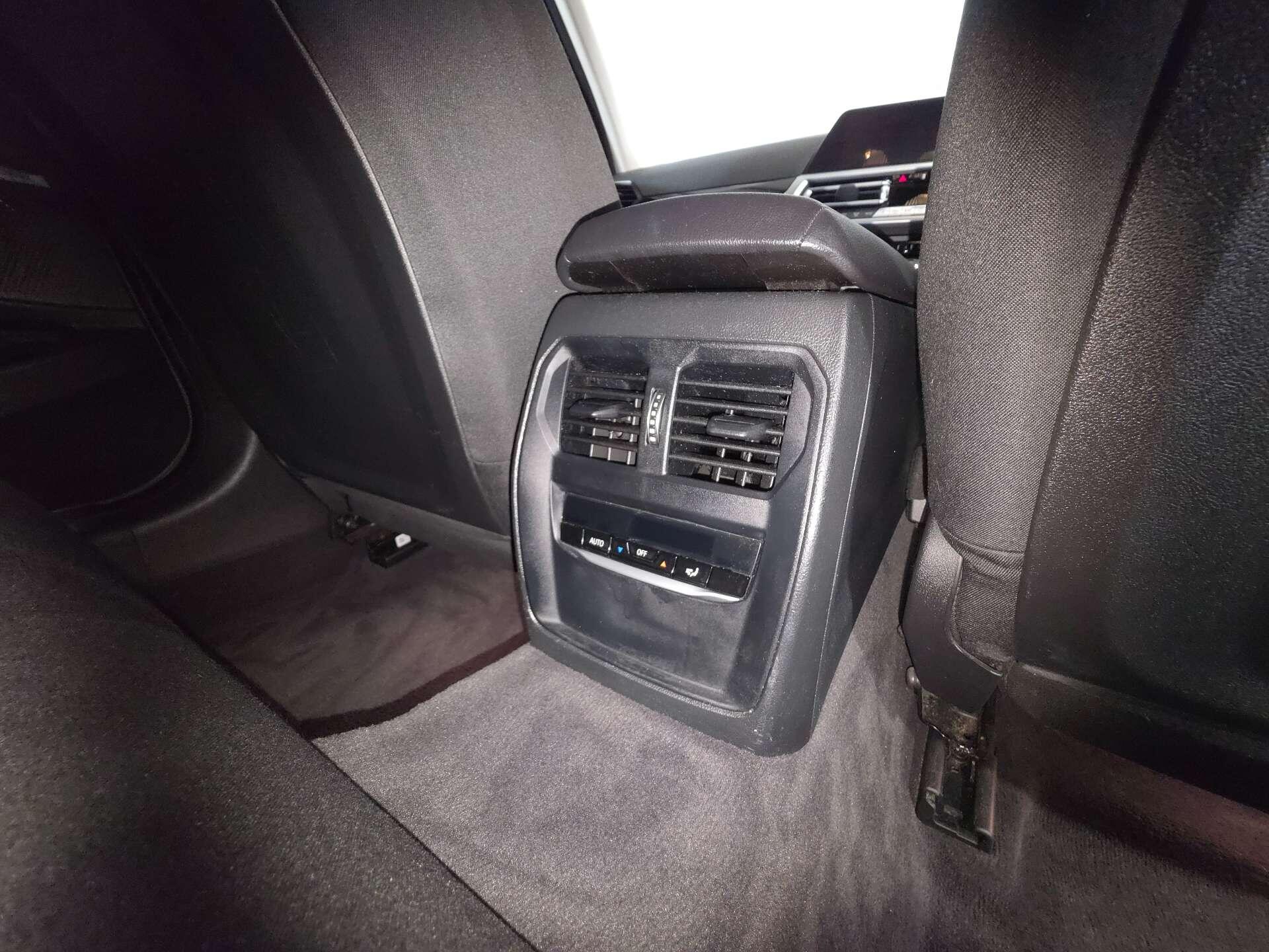 BMW 3 Series view 62