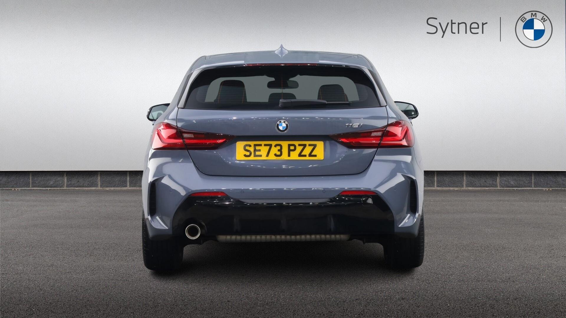 BMW 1 Series view 15
