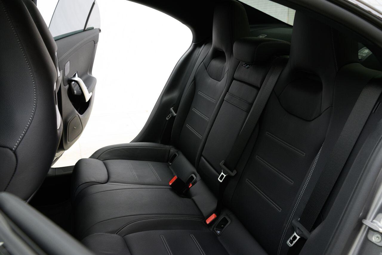 Mercedes-Benz CLA view 28