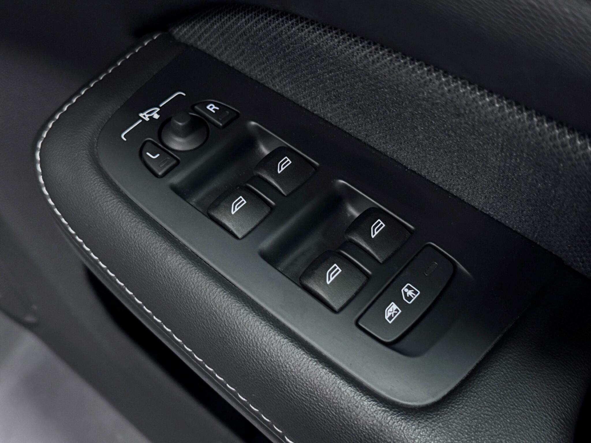 Volvo V60 view 18