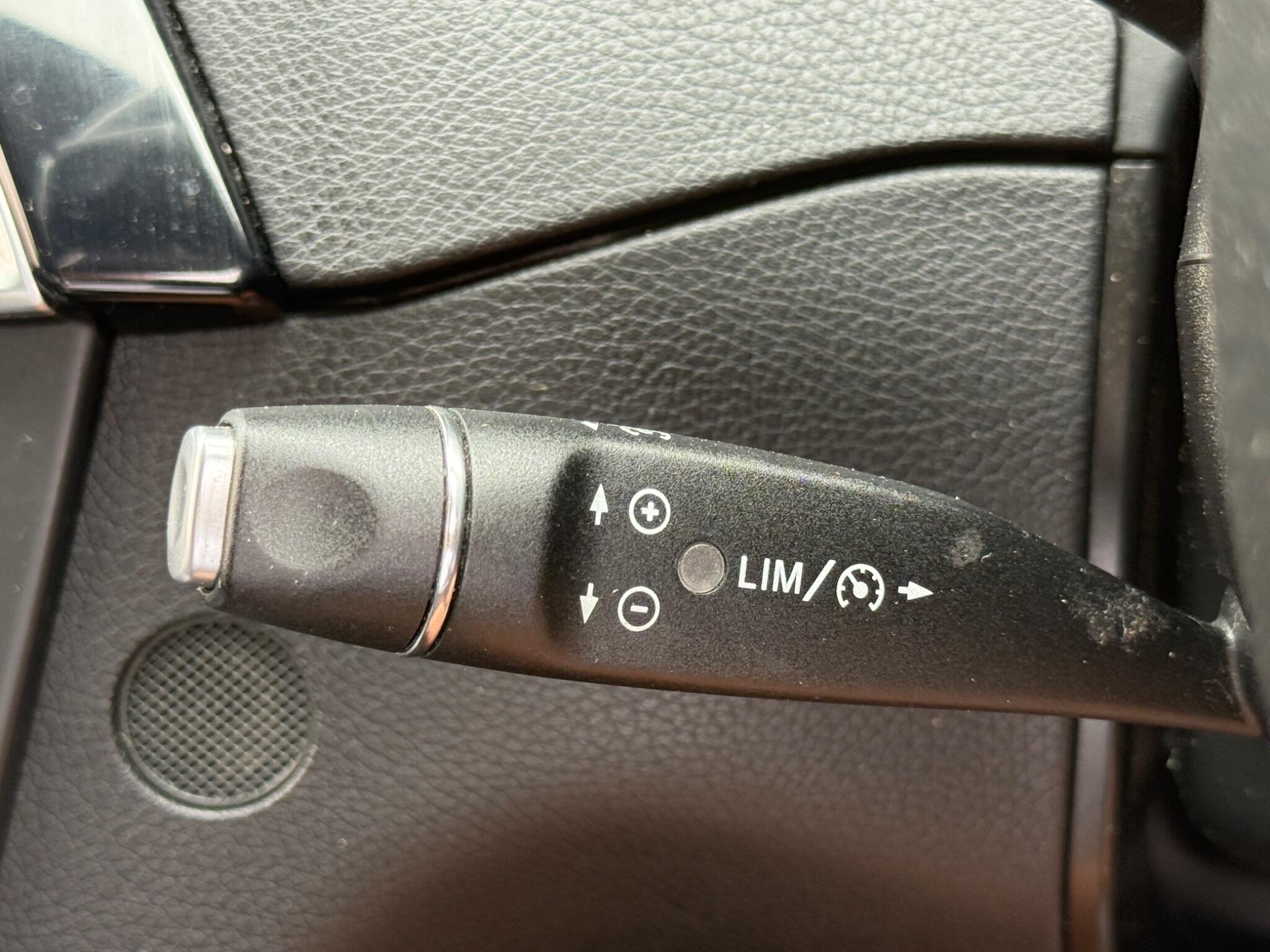 Mercedes-Benz C Class - Image 64