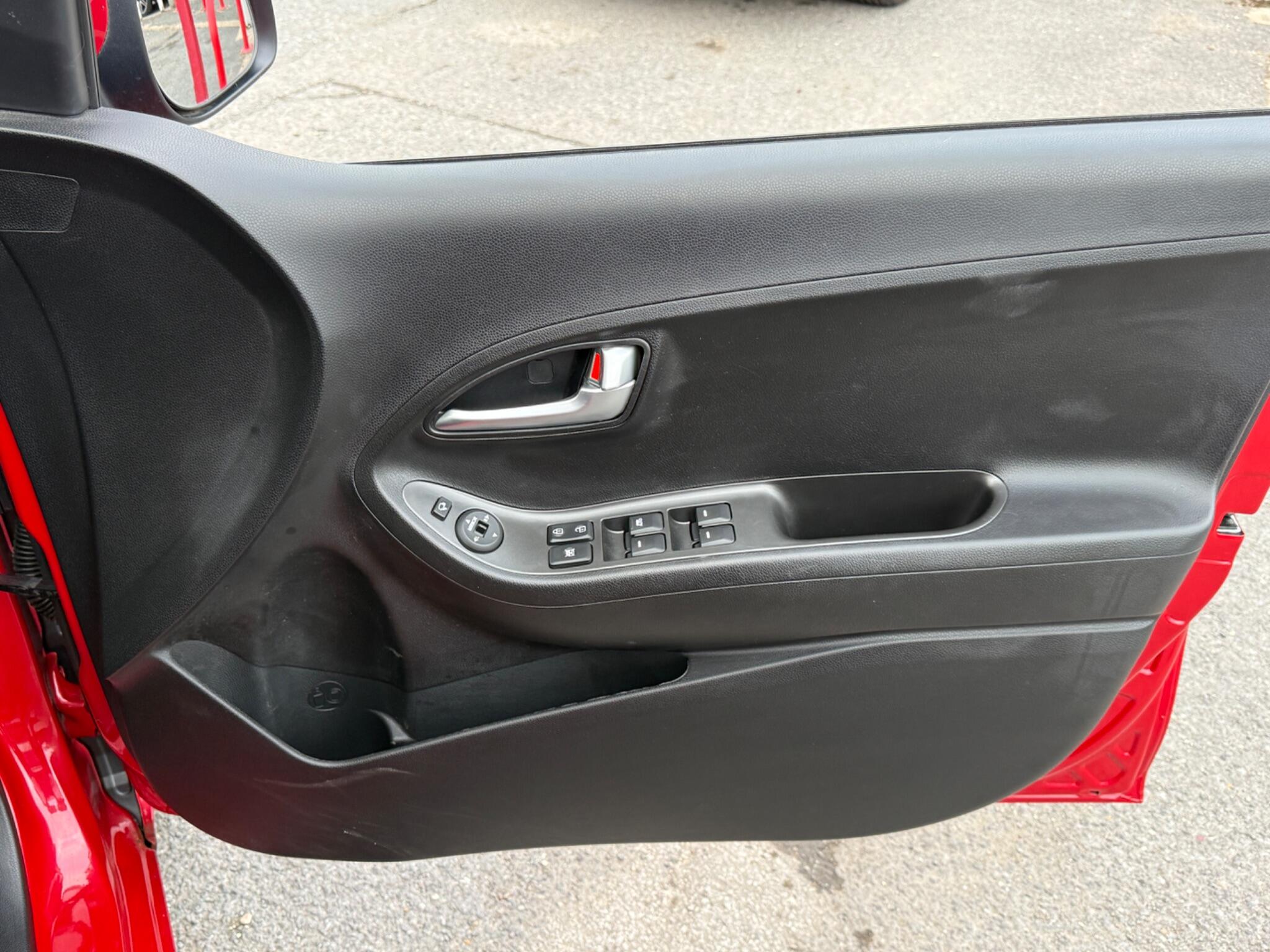 Kia Picanto - Image 29
