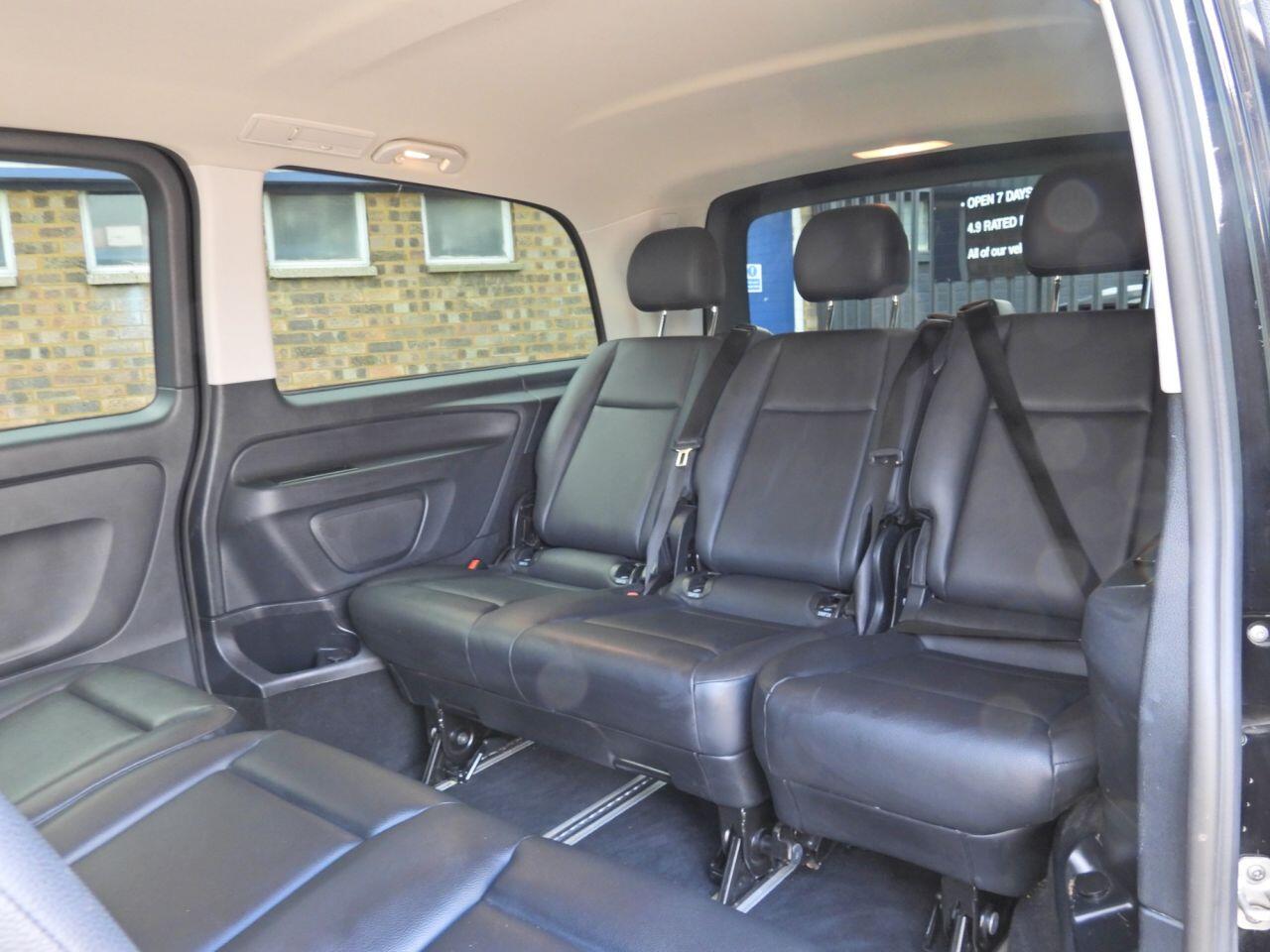Mercedes-Benz Vito view 13