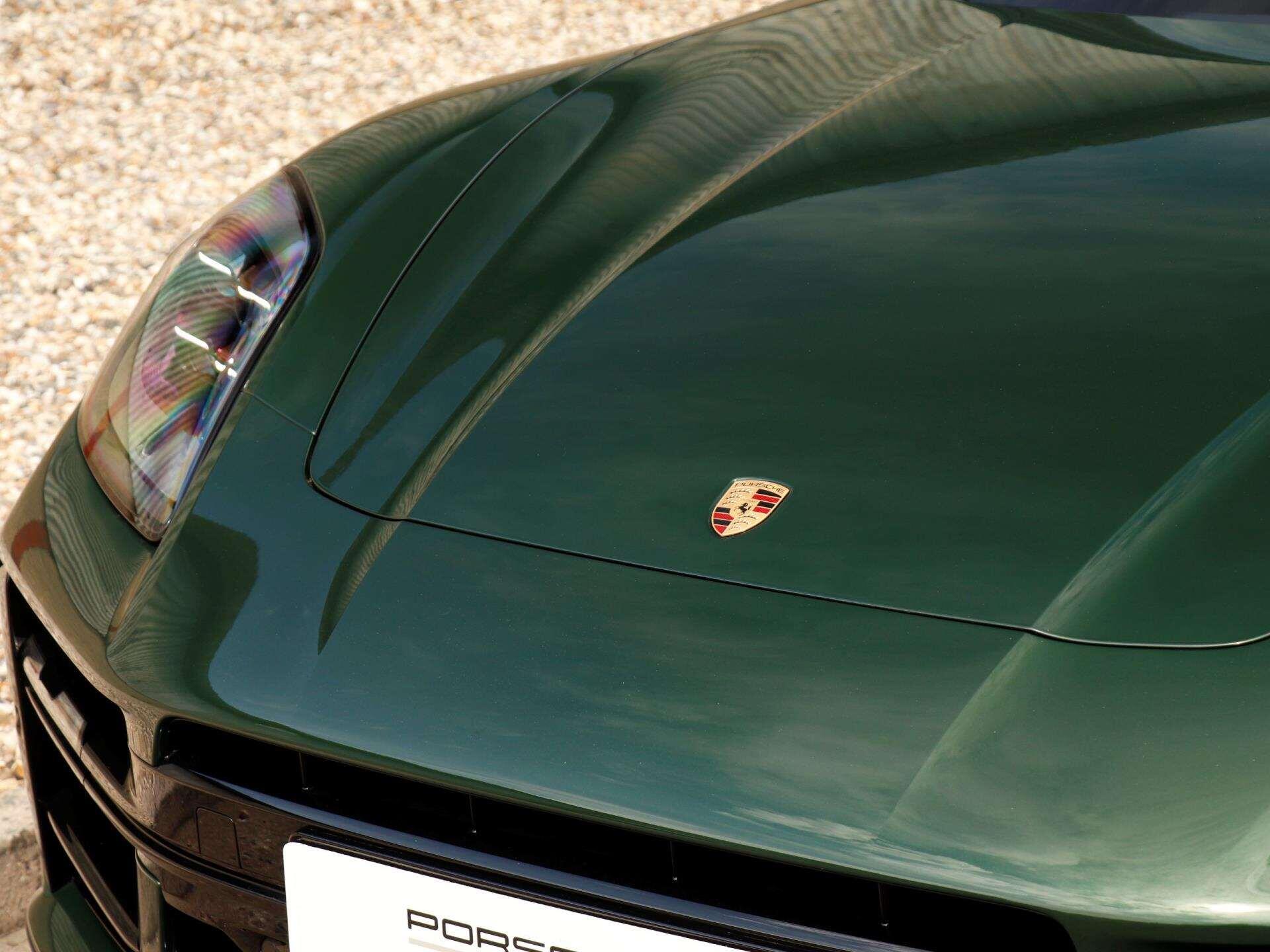 Porsche Panamera view 36