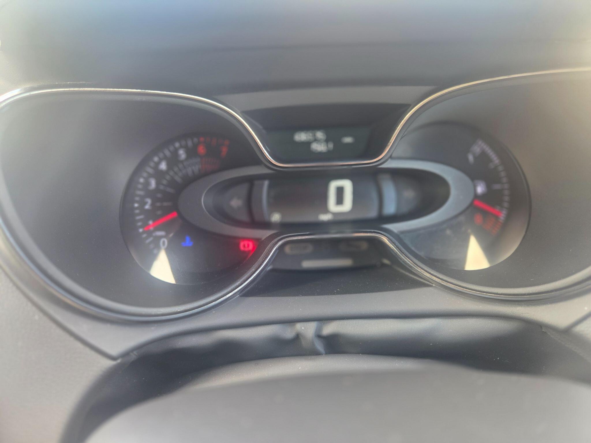 Renault Captur view 24