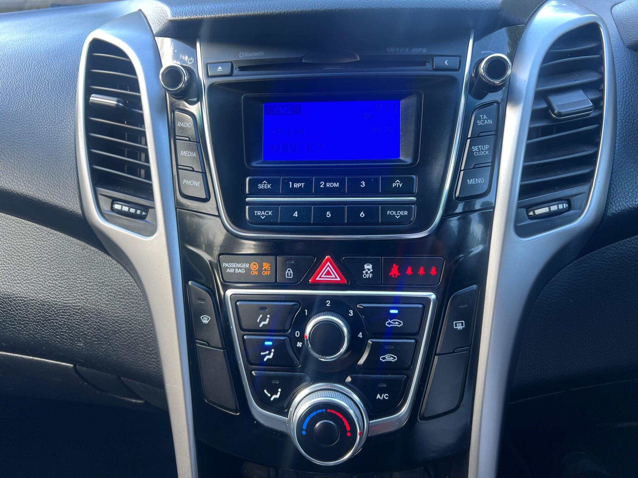 Hyundai i30 view 28