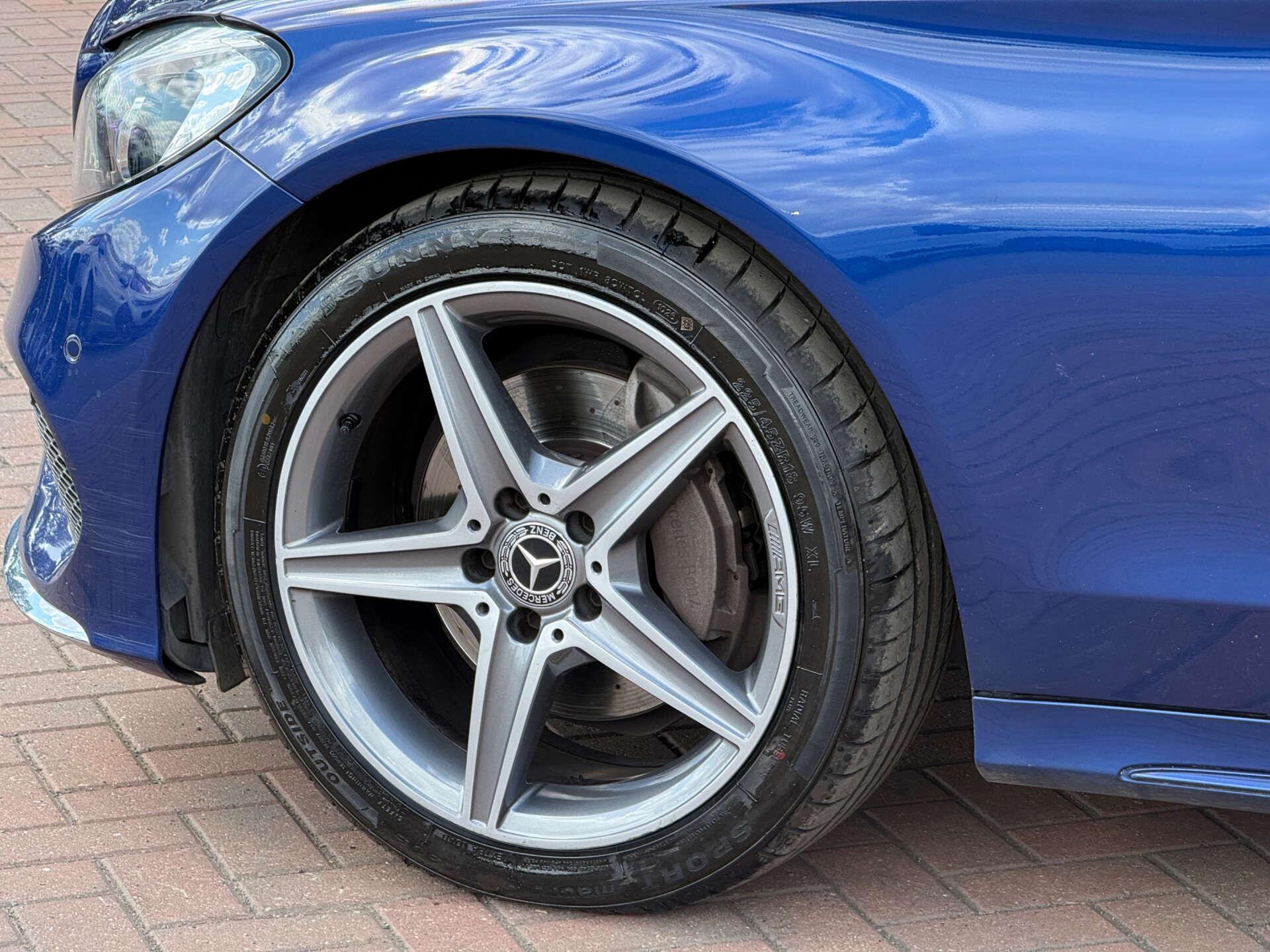 Mercedes-Benz C-Class view 7