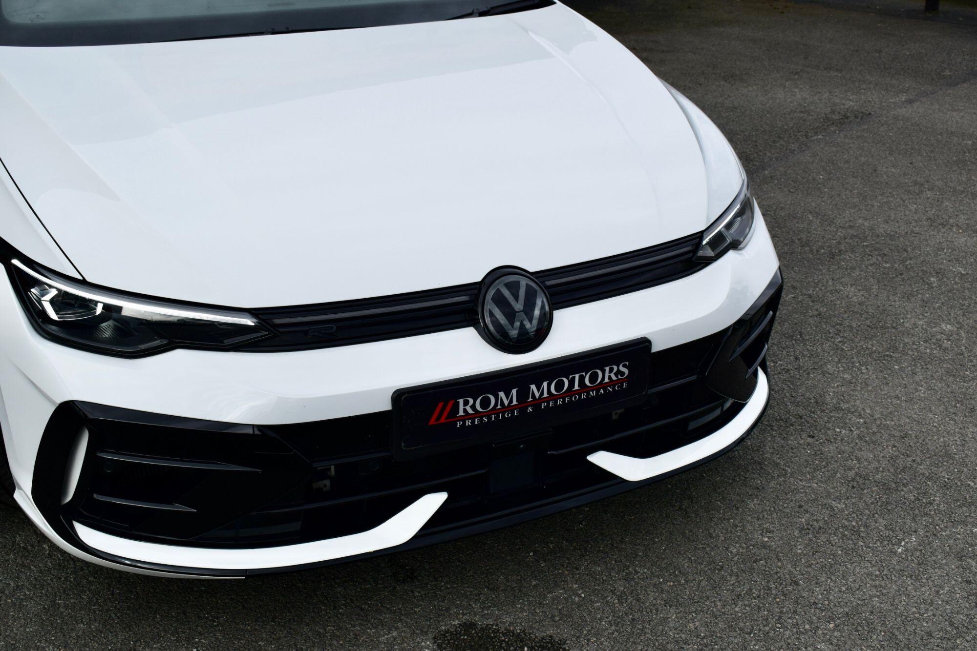 Volkswagen Golf view 43