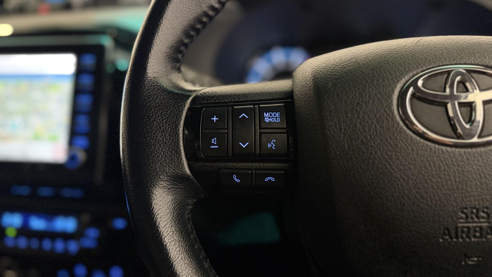 Toyota Hilux view 17