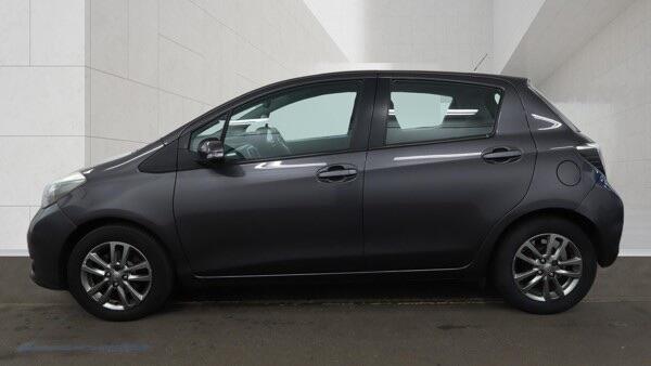 Toyota Yaris view 6